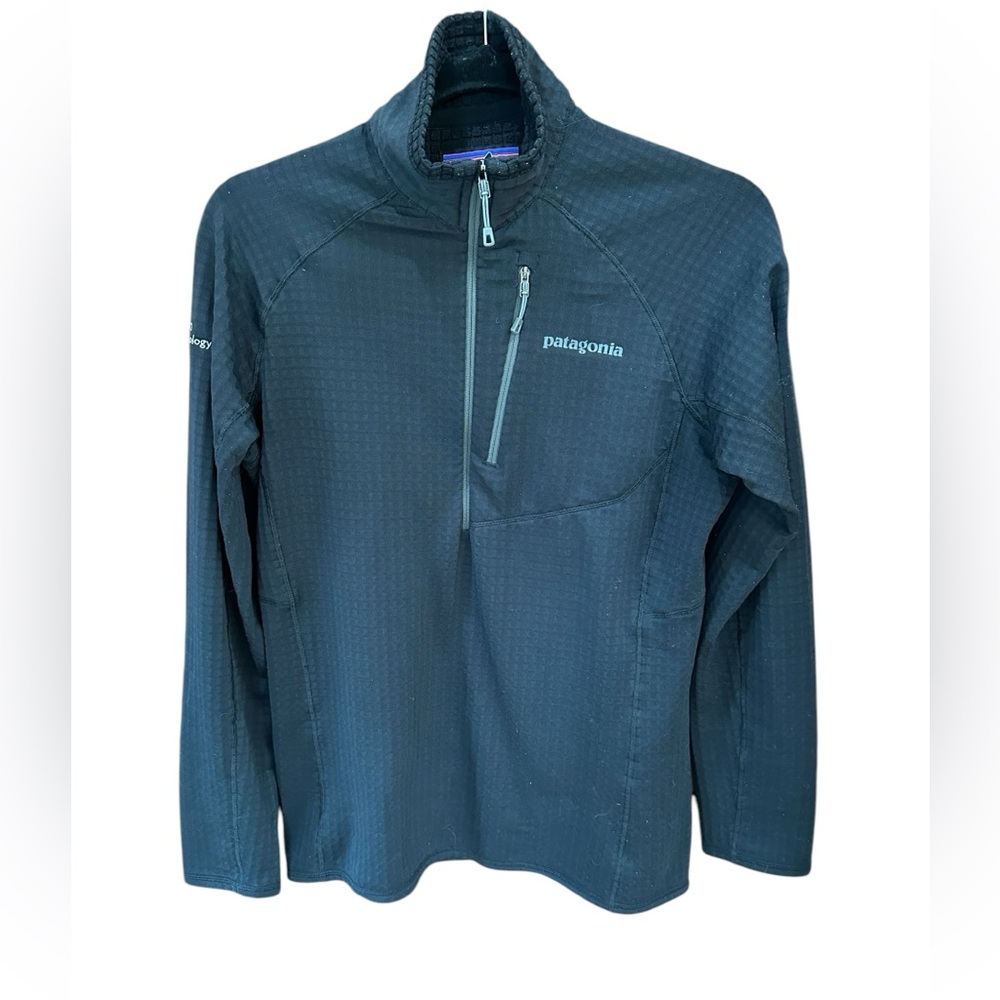 PATAGONIA Women's R-1 Fleece Black 1/2 Zip Pullover (Company Logo) Size M